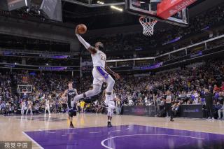 手进行了细 手进行了细