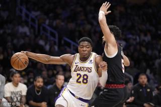 刷新纪录的 刷新纪录的